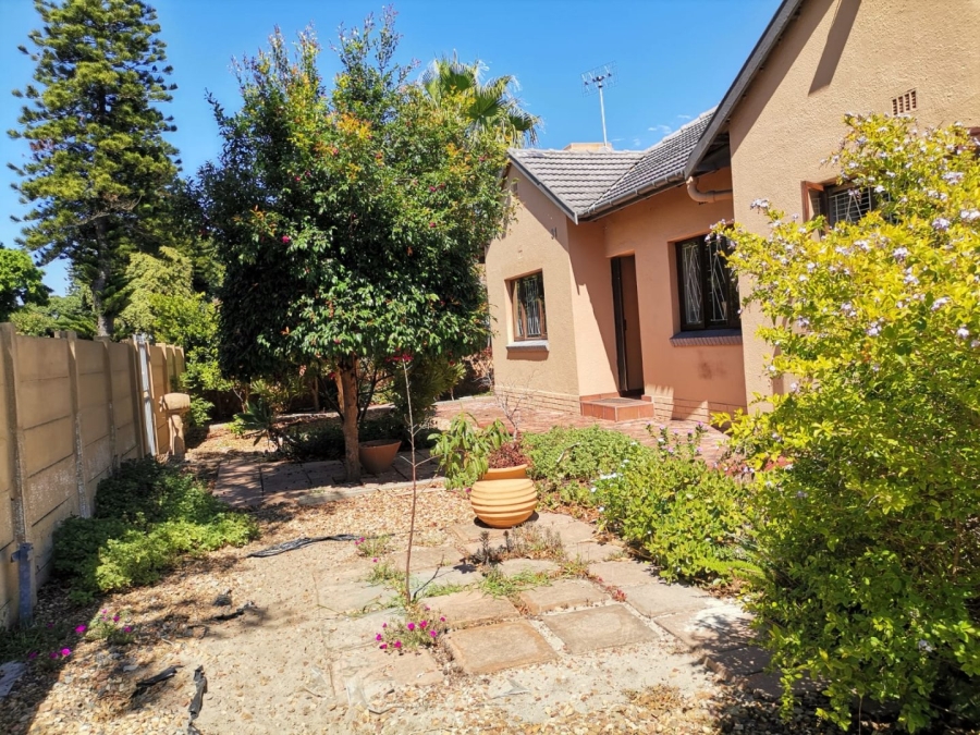 4 Bedroom Property for Sale in Thornton Western Cape